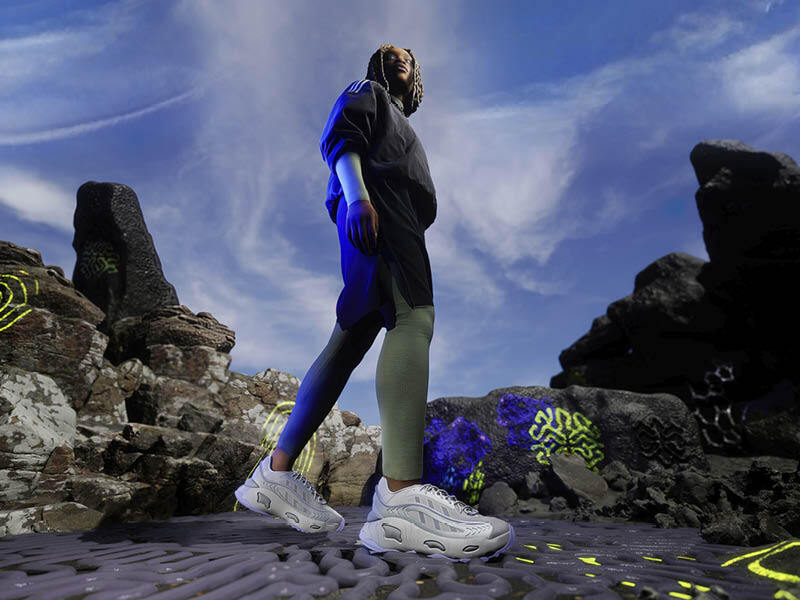عبّر عن هويتك مع حذاء Oznova الرياضي من adidas Originals